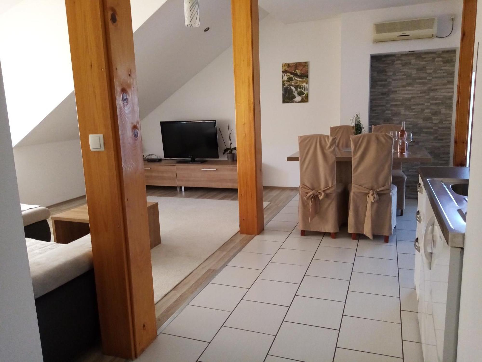 House Josipa Hotel Раковица Екстериор снимка